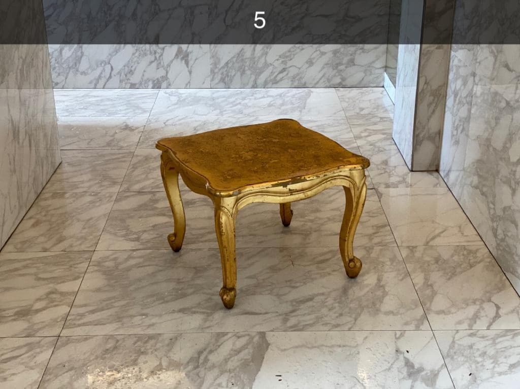 Table Basse Carrée Or